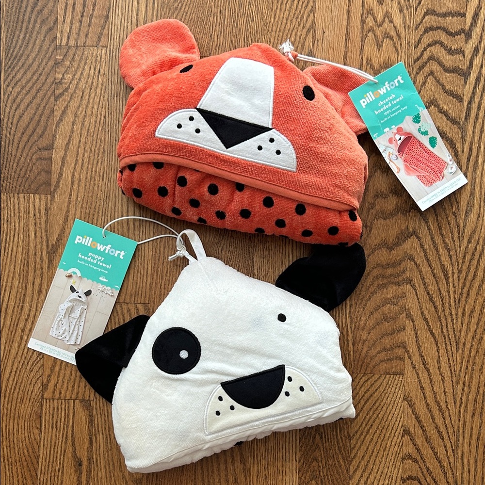 2 Pillowfort Kids Animal Hooded Towels - puppy and cheetah